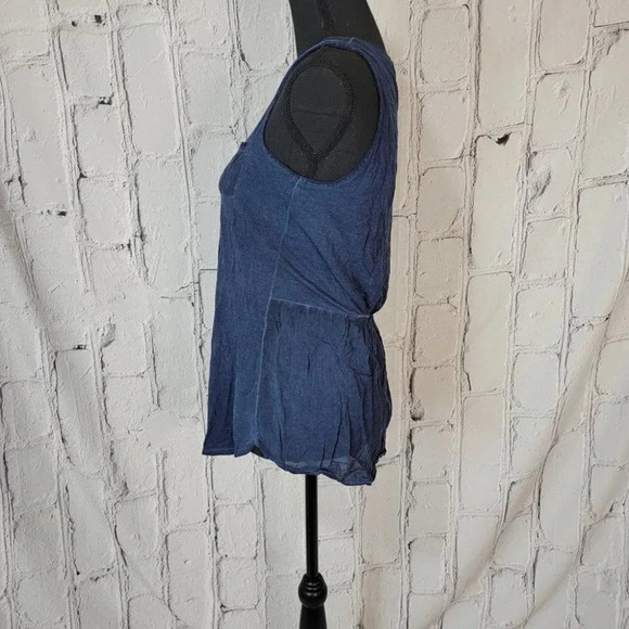 CROSBY Navy Blue Acid Wash Tank Top Gathered Waist Womens Medium Summer Tank - Picture 3 of 7